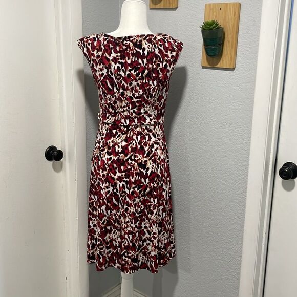 NEW 212 Collection Red & Cream Pattern Waist Twist Dress Size Small - Picture 4 of 9